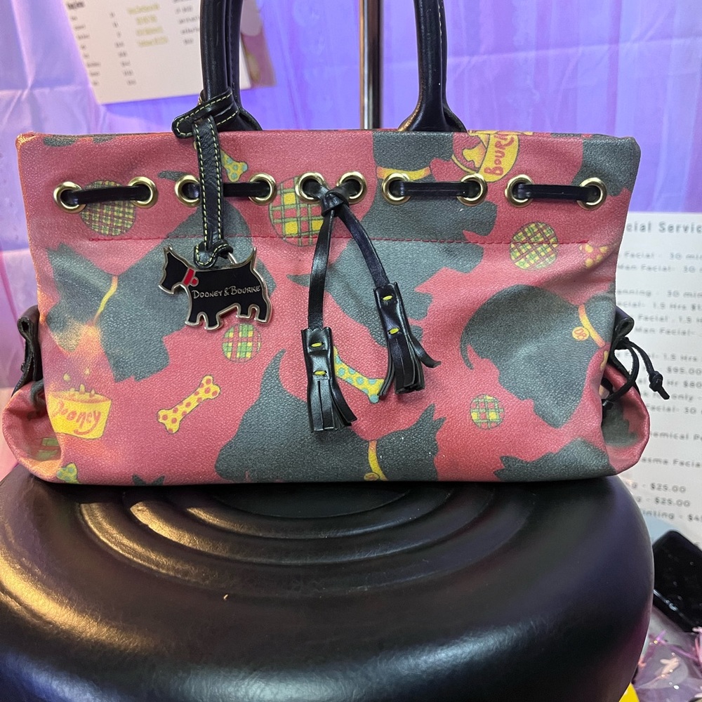 Dooney & Bourke handbag